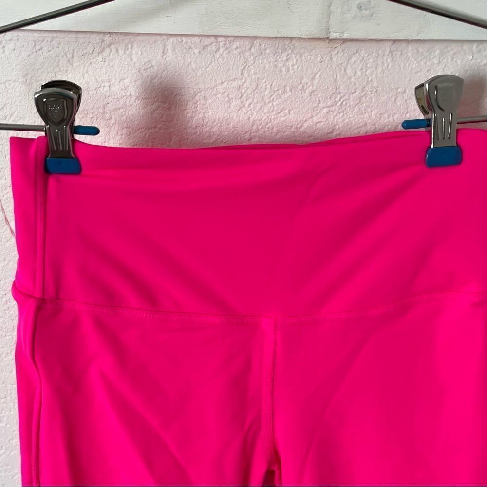 Good American Women’s 1 Biker Shorts - Picture 5 of 8